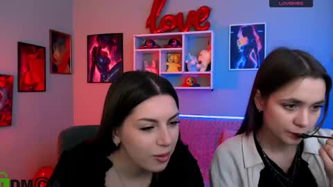 Snapshot of amalialowell chatting on March 15, 10:10 am Amalia online show from March 15, 10:10 am