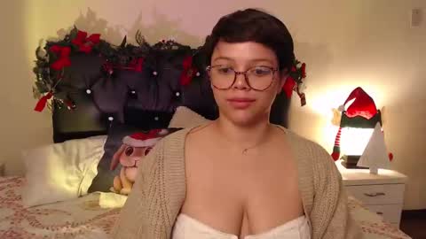         online show from December 11, 3:58 pm