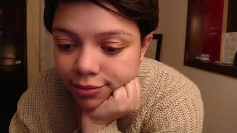         online show from December 11, 7:03 pm