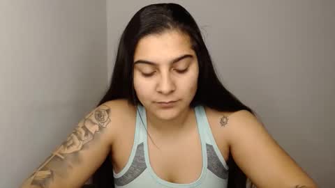 The queen of the biceps  online show from January 7, 5:09 pm