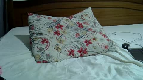 Snapshot of amanda_01_ chatting on March 2, 1:47 am amanda_01_ online show from March 2, 1:47 am