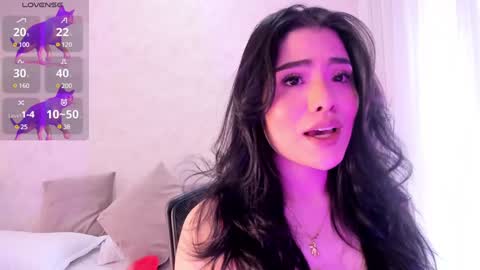 Luisa online show from December 24, 6:39 pm