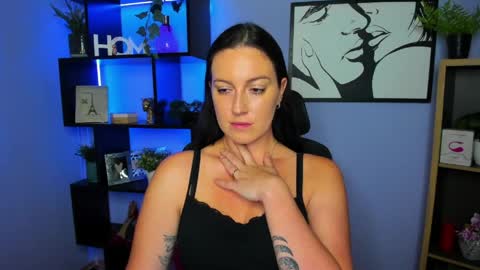 Snapshot of amanda_burn chatting on May 18, 1:17 pm Amanda online show from May 18, 1:17 pm