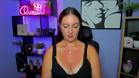 Amanda online show from June 11, 1:53 pm