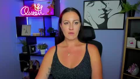 Amanda online show from June 24, 1:43 pm
