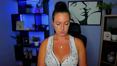 Amanda online show from July 13, 1:14 pm