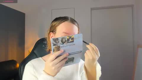 Hi im Amanda online show from October 22, 9:53 am