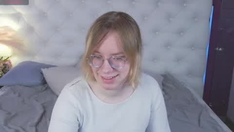 Hi im Amanda online show from November 28, 11:24 am