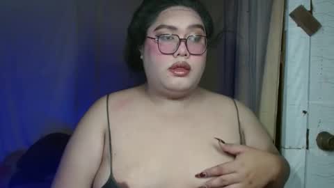 Snapshot of amanda_fetish chatting on February 15, 4:09 am amanda_fetish online show from February 15, 4:09 am