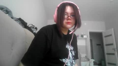amanda_mia online show from April 15, 11:06 am