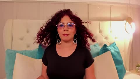 Snapshot of amanda_rios chatting on June 5, 10:04 pm Amanda Rios online show from June 5, 10:04 pm