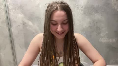 Amanda online show from March 10, 9:20 pm