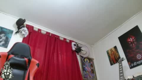 Snapshot of amanda_valeska chatting on July 4, 5:19 pm Amanda Valeska online show from July 4, 5:19 pm