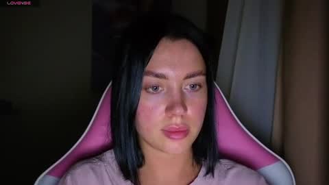 Snapshot of amandaarose chatting on June 21, 7:27 pm Amanda Rose online show from June 21, 7:27 pm