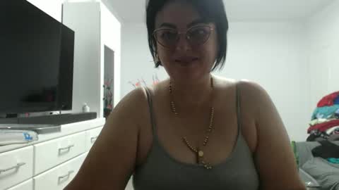 Snapshot of amandamuller1982 chatting on September 11, 9:37 pm Anda online show from September 11, 9:37 pm