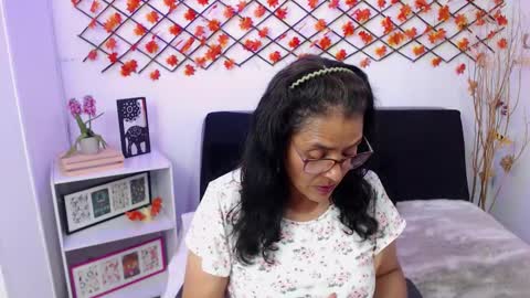 Snapshot of amandapeet chatting on February 24, 8:29 pm amandapeet online show from February 24, 8:29 pm