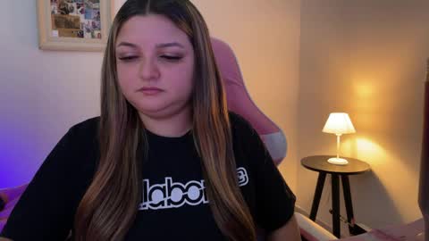 Amandha online show from April 5, 3:09 pm