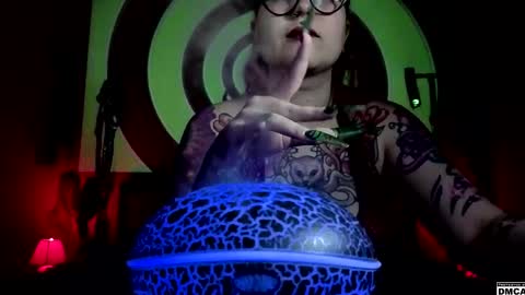 Goddess Amanita online show from April 18, 8:29 am