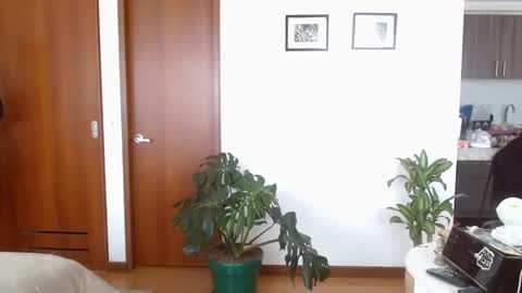Snapshot of amar_alice_ chatting on September 9, 7:46 pm Alice online show from September 9, 7:46 pm