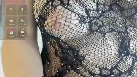 amara18_ online show from November 15, 2:53 am