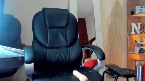 amara_brunet online show from February 7, 3:27 pm