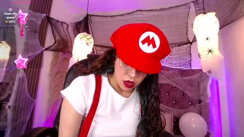 amara_davis1 online show from October 21, 4:46 am