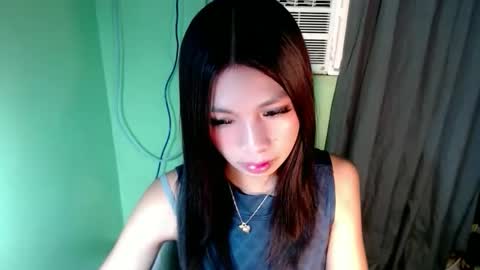 Snapshot of amarabellax chatting on October 13, 5:02 pm BELLA online show from October 13, 5:02 pm