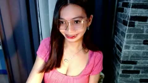 BELLA online show from March 29, 8:09 pm