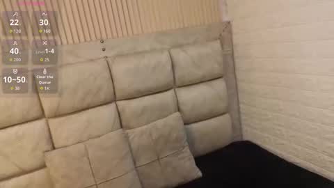 amarahanks_ online show from December 21, 5:20 pm