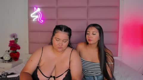 amaranttaylunay online show from April 27, 8:18 pm