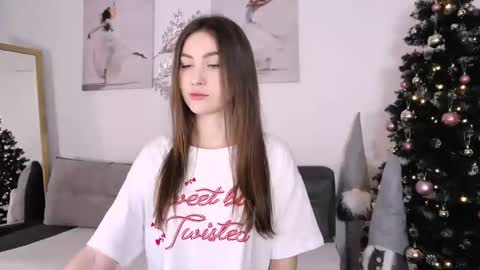 Snapshot of amarrie chatting on December 9, 12:40 pm amarrie online show from December 9, 12:40 pm