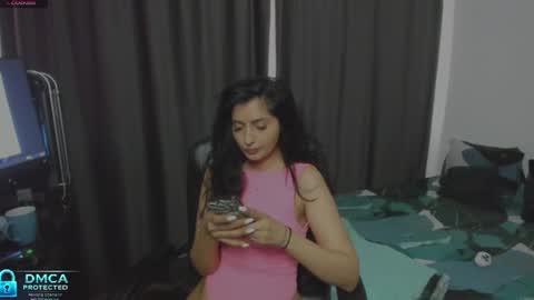 Snapshot of amateur2friendswithbenefits chatting on June 10, 8:24 am Amateur2FriendsWithBenefits online show from June 10, 8:24 am