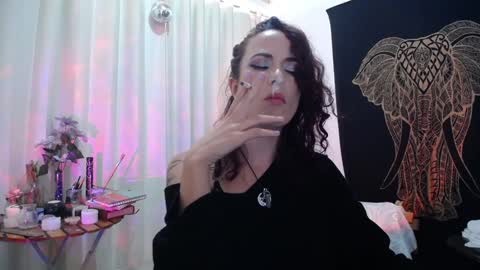 Snapshot of amatista_riveera chatting on January 25, 7:18 pm Amatista Next stream 9 DEC 1 PM COLOMBIAN TIME miss u and love u online show from January 25, 7:18 pm