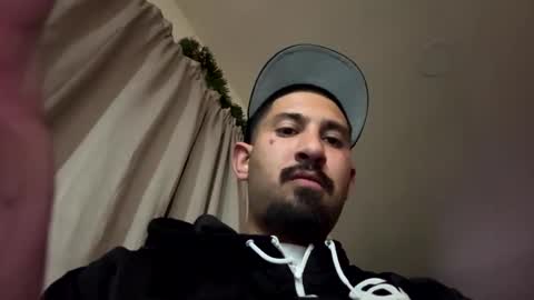 Snapshot of amature59 chatting on January 25, 8:00 am Jamesy online show from January 25, 8:00 am