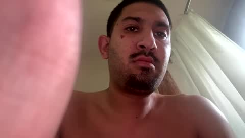 Snapshot of amature59 chatting on February 5, 10:55 pm Jamesy online show from February 5, 10:55 pm