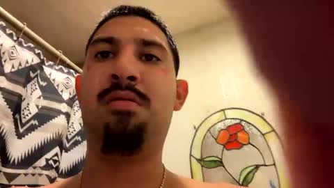 Snapshot of amature59 chatting on December 1, 6:51 am Jamesy online show from December 1, 6:51 am