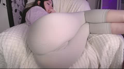 amazing_agness online show from December 20, 9:54 am