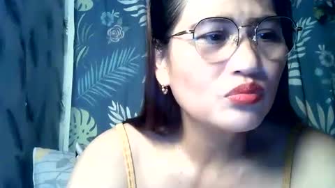 amazing angel online show from September 26, 9:30 pm