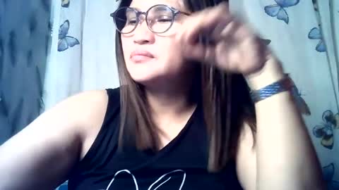 amazing angel online show from July 10, 10:23 pm