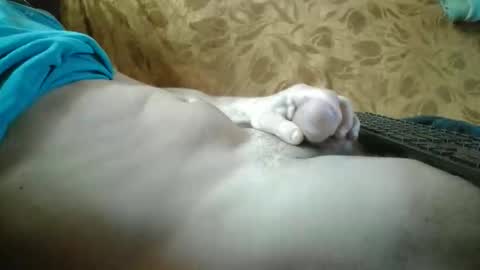 Snapshot of amazingcuteboy845 chatting on October 7, 12:24 pm amazingcuteboy845 online show from October 7, 12:24 pm