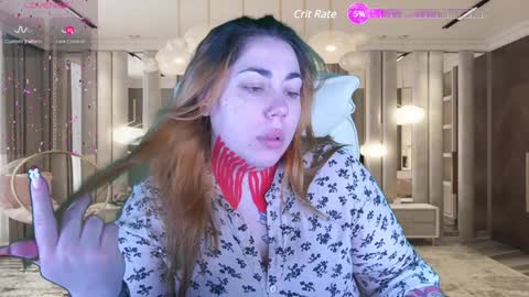 Ellie online show from February 8, 7:15 am