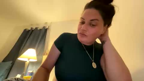 amazonnnnn33 online show from May 24, 2:38 am