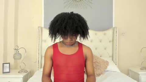 Ambar Colling online show from February 13, 4:17 pm