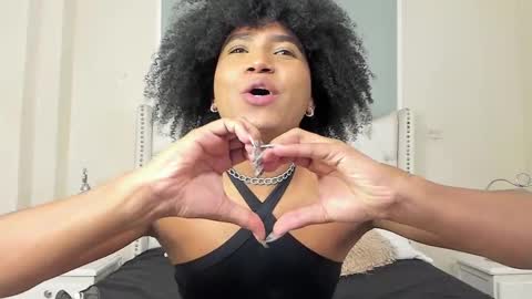 Ambar Colling online show from February 21, 2:48 pm