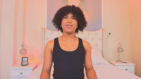 Ambar Colling online show from September 26, 1:59 pm