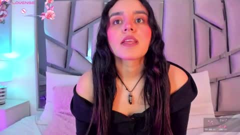   online show from January 29, 7:32 pm