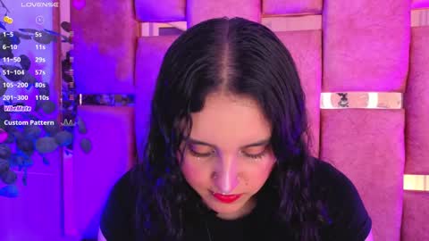 Snapshot of ambar_devon chatting on November 8, 6:51 pm online show from November 8, 6:51 pm