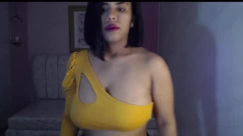 Ambar online show from October 7, 3:04 am