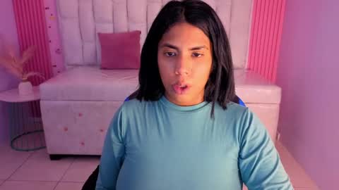 Ambar online show from April 10, 8:35 pm