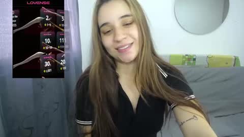 Snapshot of ambar_lynn chatting on October 2, 3:30 pm mbar online show from October 2, 3:30 pm